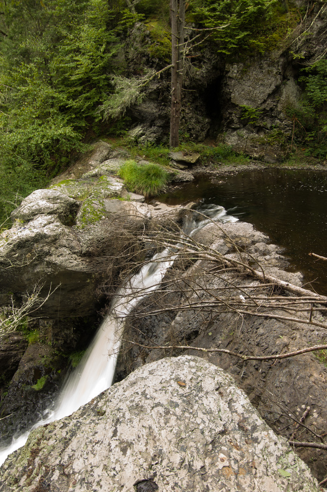 Raymondskill Falls