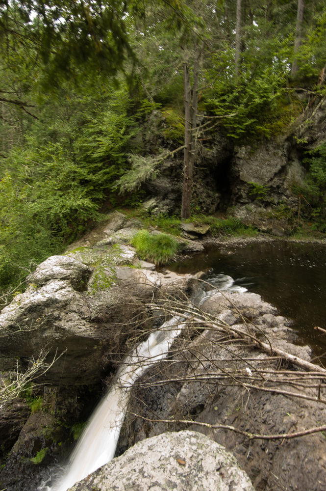 Raymondskill Falls