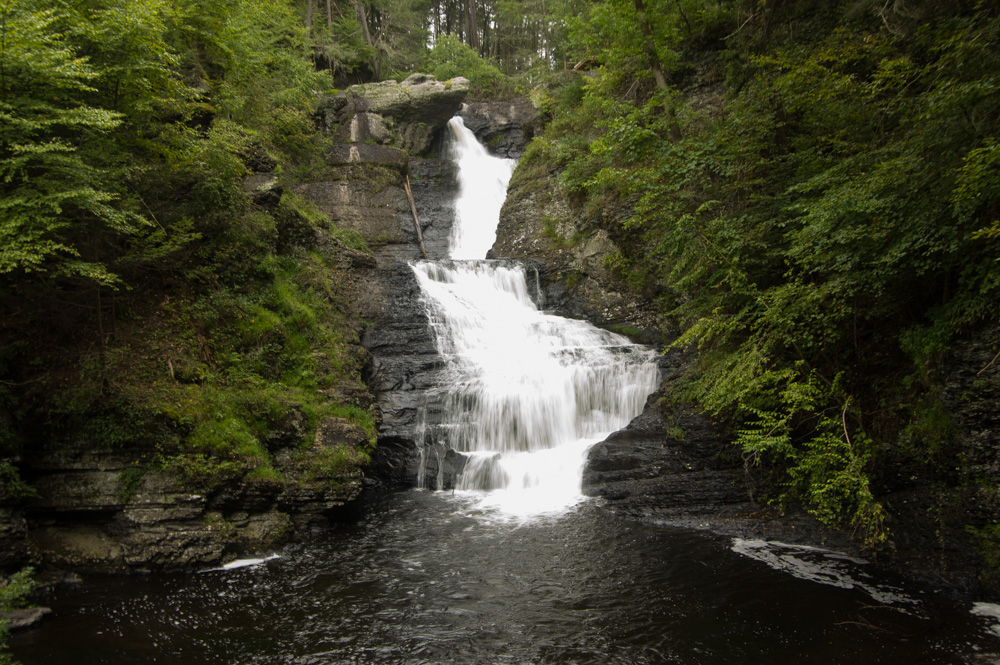 Raymondskill Falls