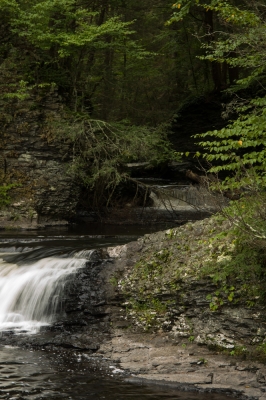 Raymondskill Falls